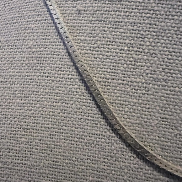 Italy .925 Herringbone Sterling Silver Chain Necklace - Picture 3 of 7